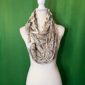 collection eighteen Scarf